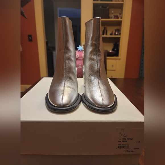 3.1 Phillip Lim Naomi bootie Size 38 - Picture 12 of 13
